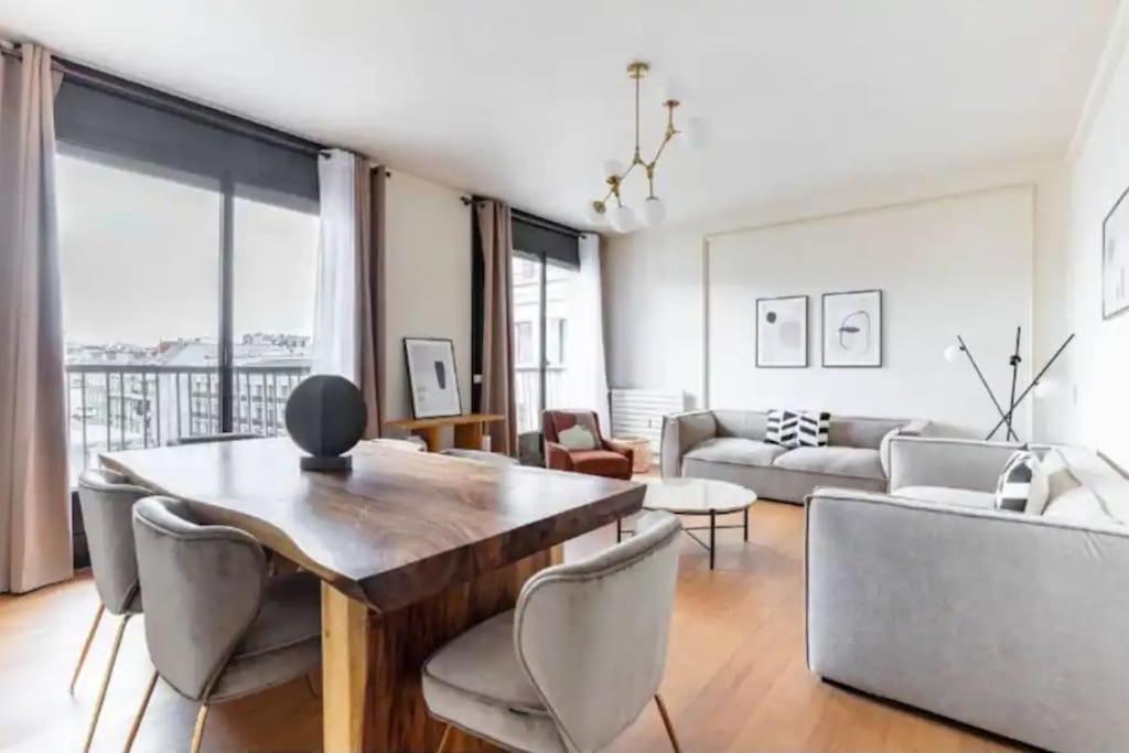 Avenue Montaigne Luxury Apartment 2Br 4P ปารีส ภายนอก รูปภาพ