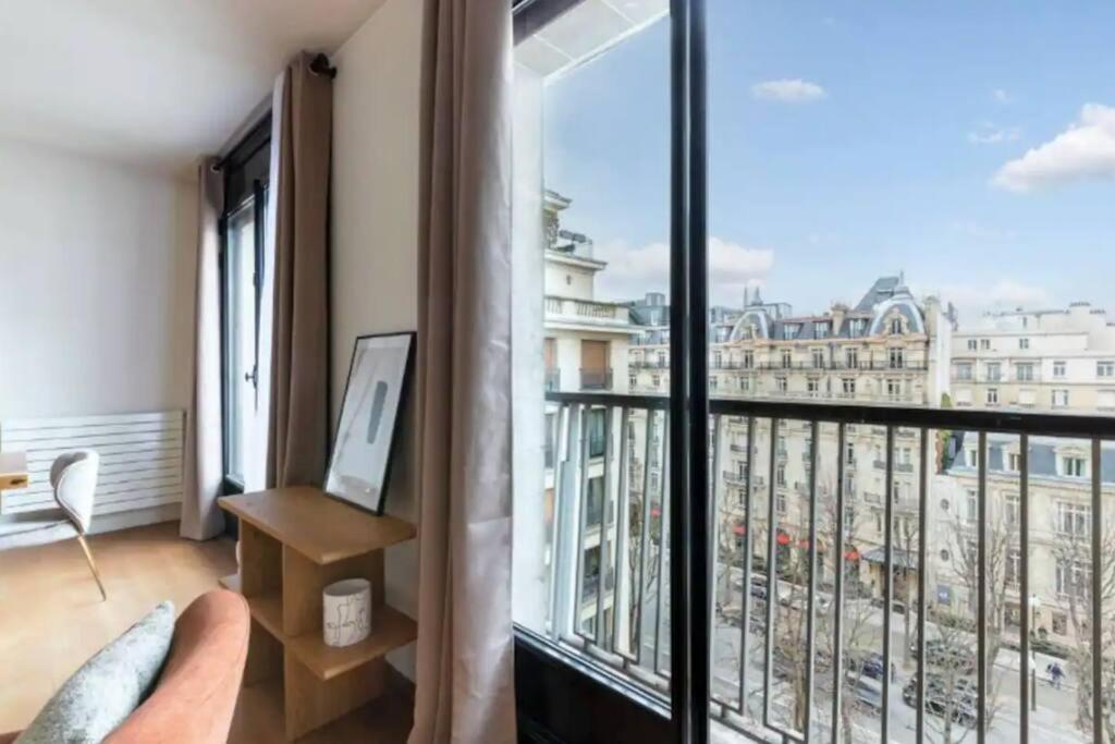 Avenue Montaigne Luxury Apartment 2Br 4P ปารีส ภายนอก รูปภาพ